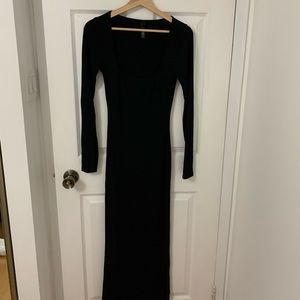 Skims SOFT LOUNGE LONG SLEEVE DRESS